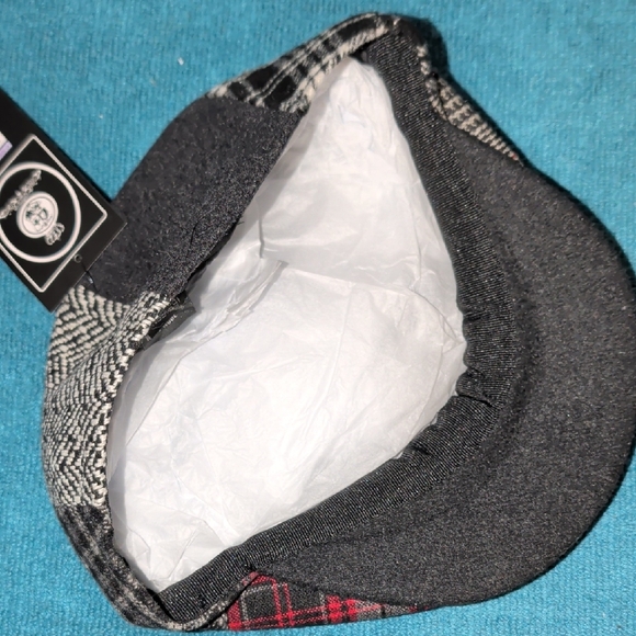 Stylish Patchwork Flat Cap for Men Size LRG New - Picture 6 of 9